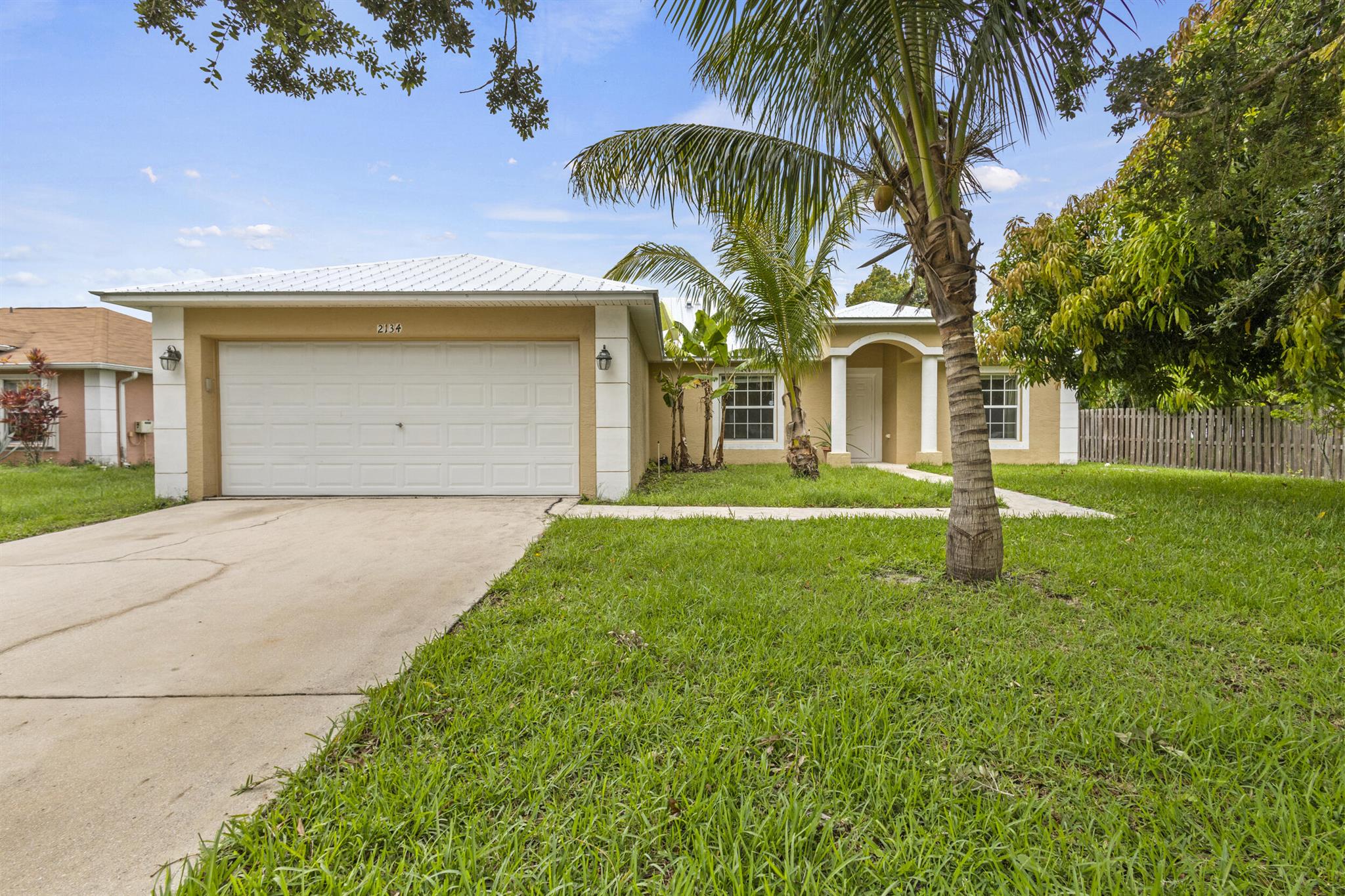 2134 SW Savage Blvd