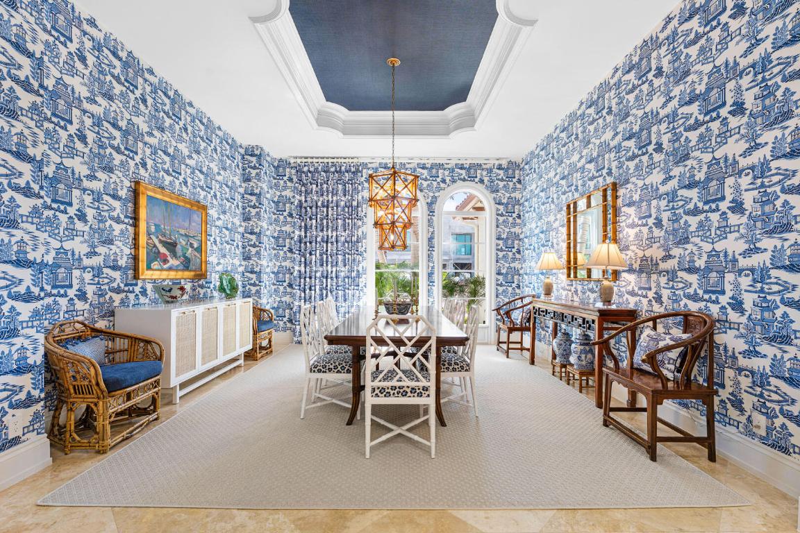 2233 Date Palm Boca Raton, FL 33432