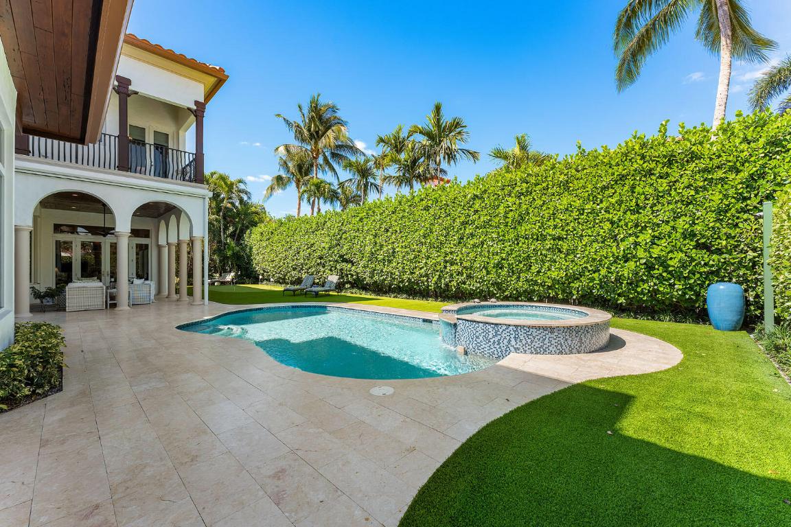 2233 Date Palm Boca Raton, FL 33432