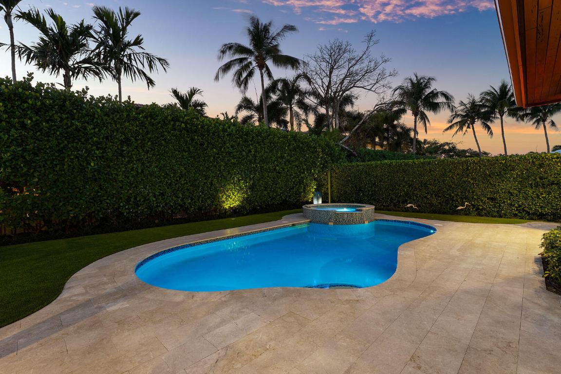 2233 Date Palm Boca Raton, FL 33432