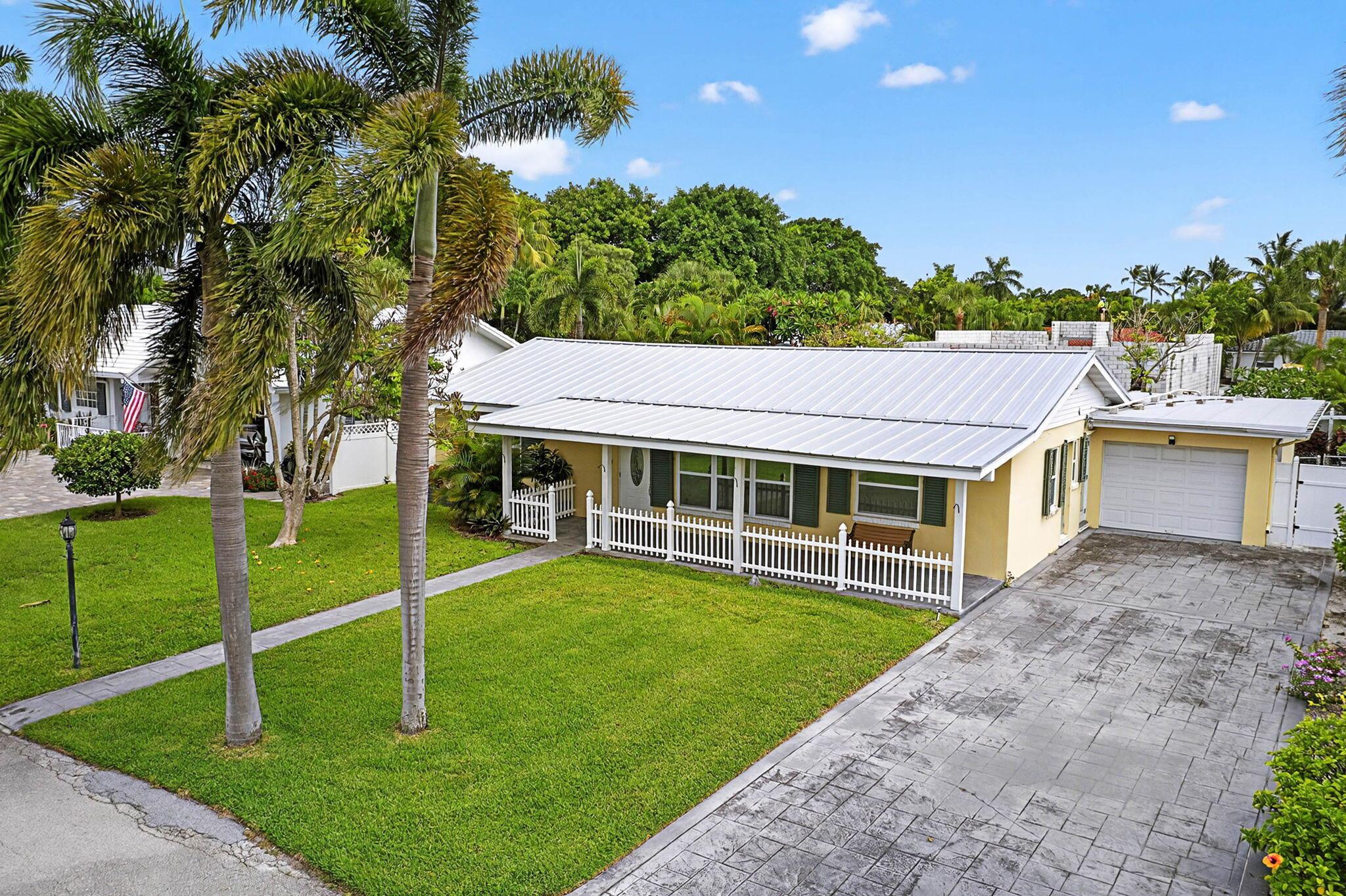 310 Tacoma Ln