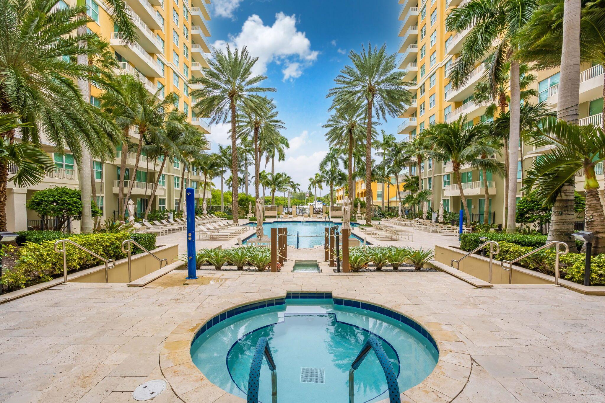 625 Casa Loma Blvd #1103