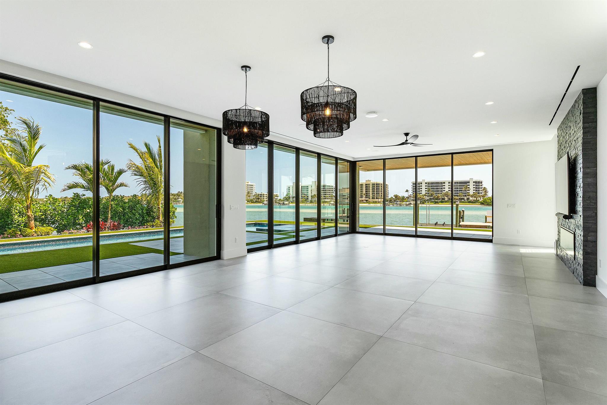 3445 Harbor Rd Jupiter, FL 33469