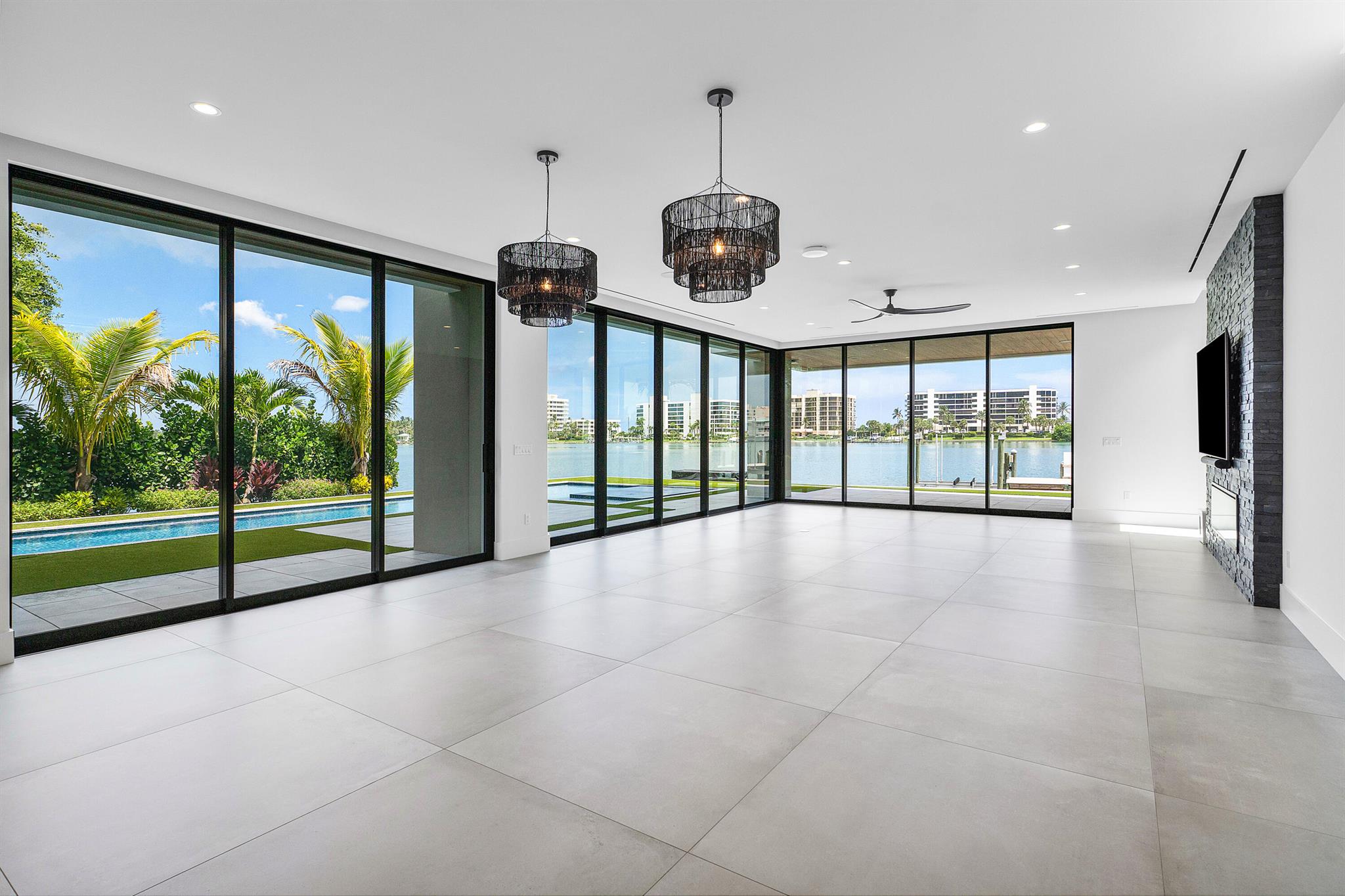 3445 Harbor Rd Jupiter, FL 33469