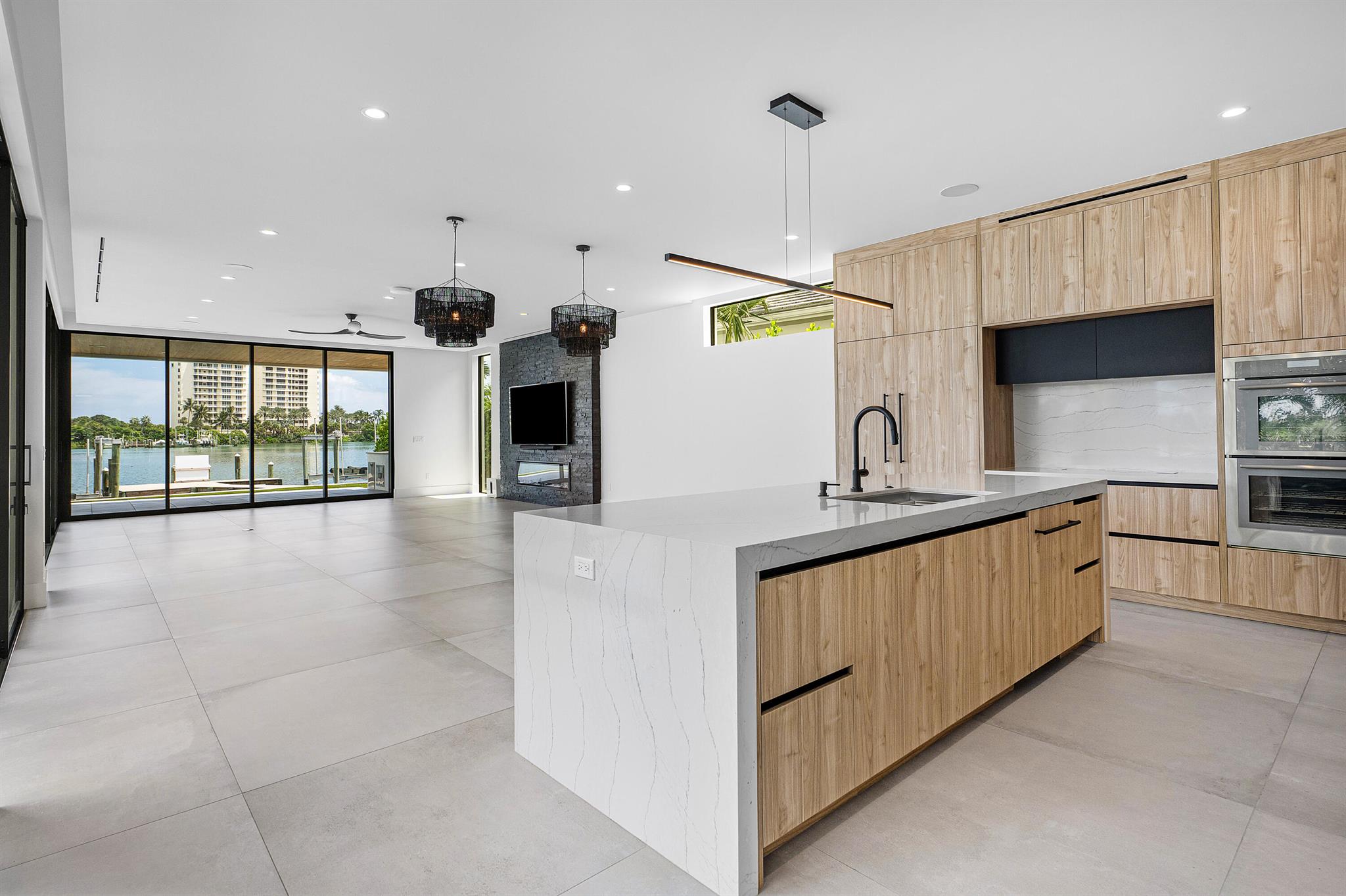 3445 Harbor Rd Jupiter, FL 33469