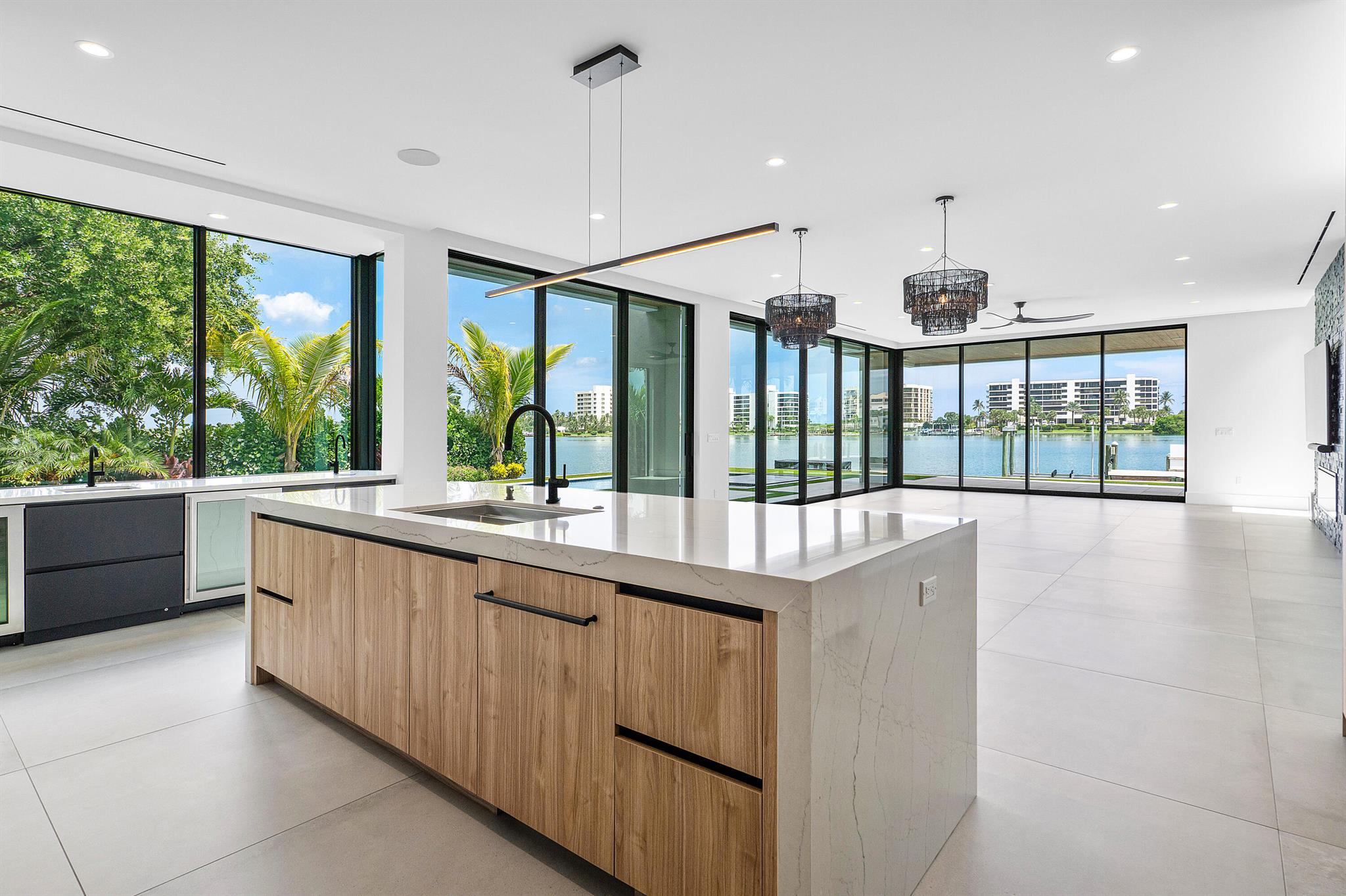 3445 Harbor Rd Jupiter, FL 33469