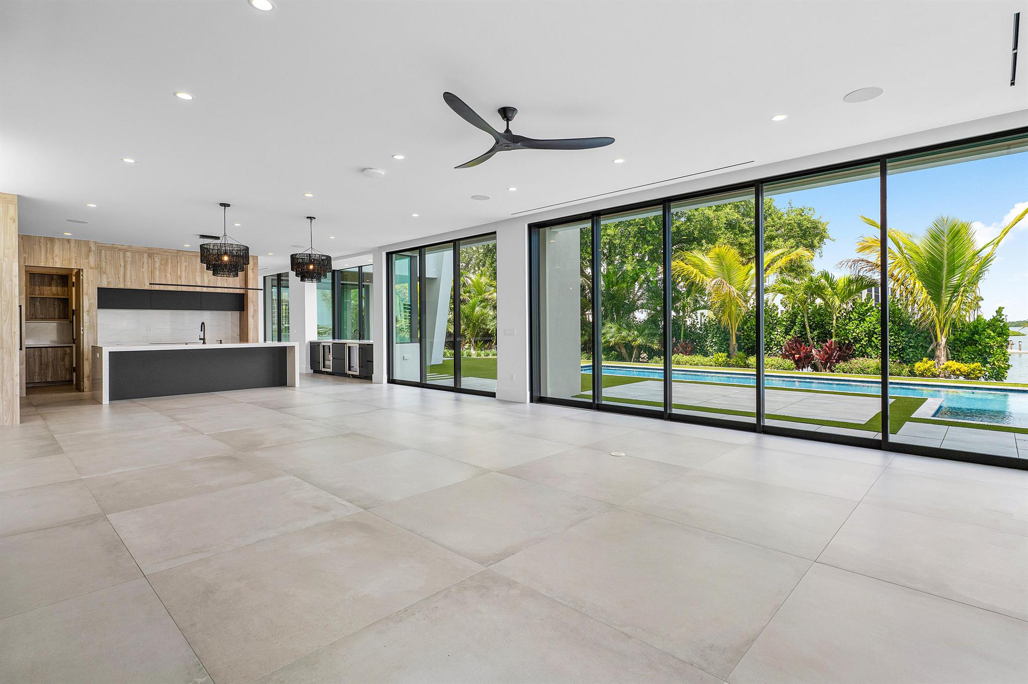 3445 Harbor Rd Jupiter, FL 33469