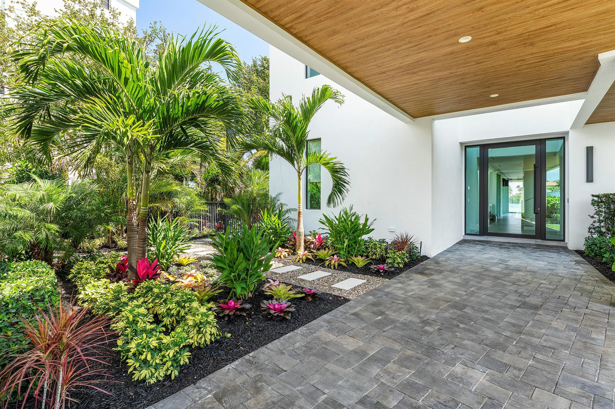 3445 Harbor Rd Jupiter, FL 33469