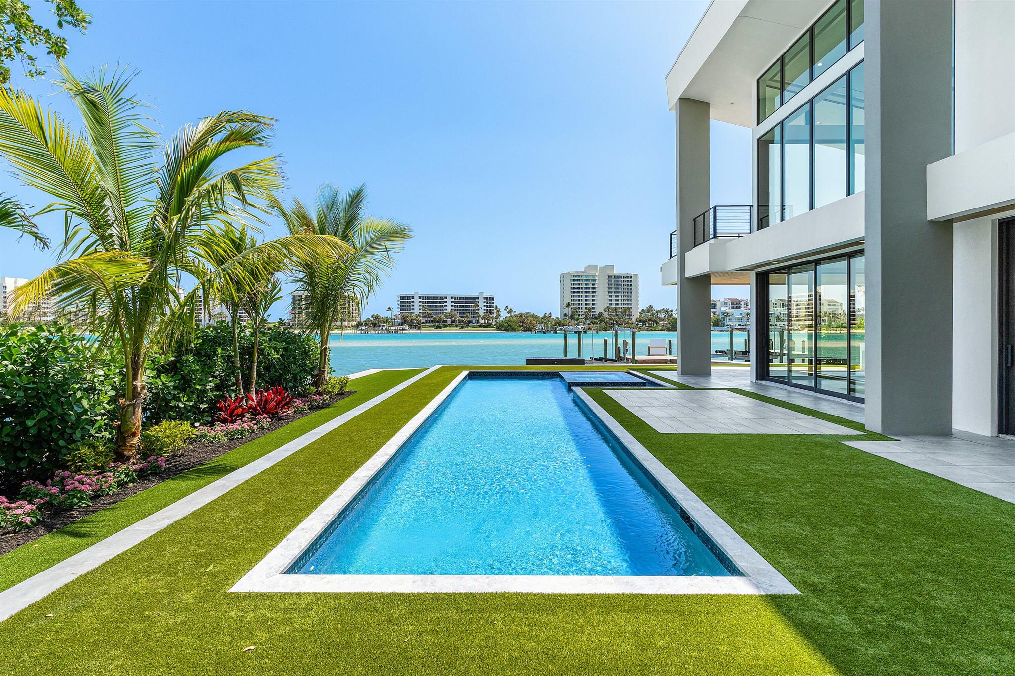 3445 Harbor Rd Jupiter, FL 33469