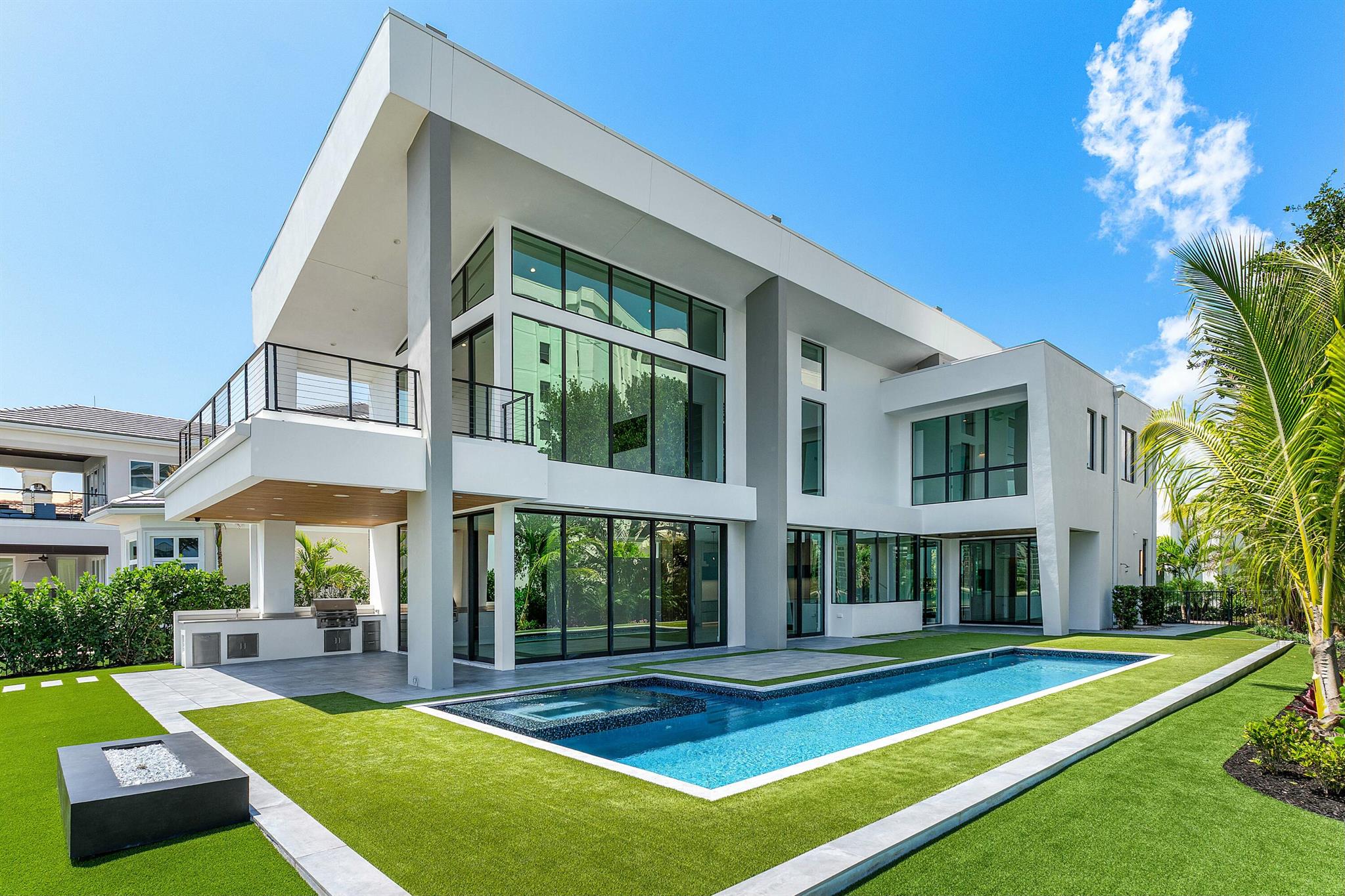 3445 Harbor Rd Jupiter, FL 33469