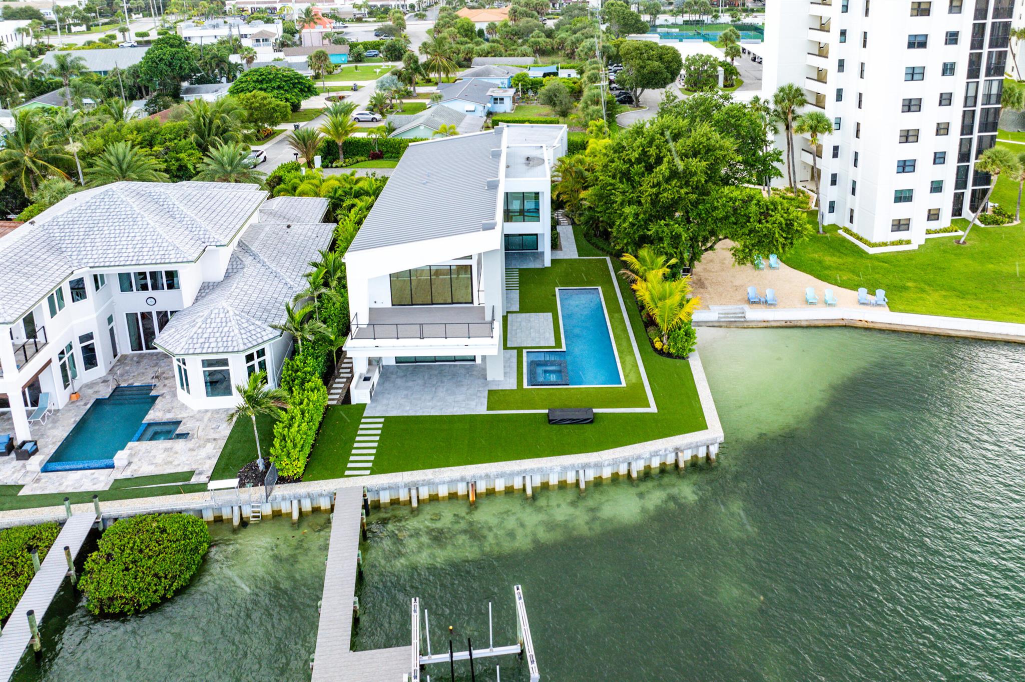 3445 Harbor Rd Jupiter, FL 33469