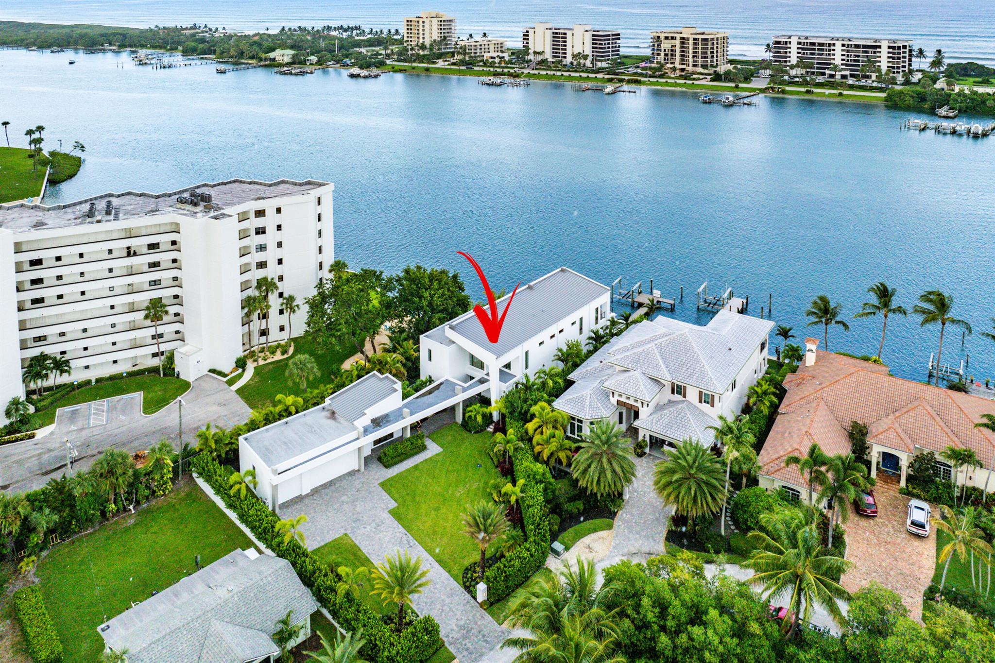 3445 Harbor Rd Jupiter, FL 33469