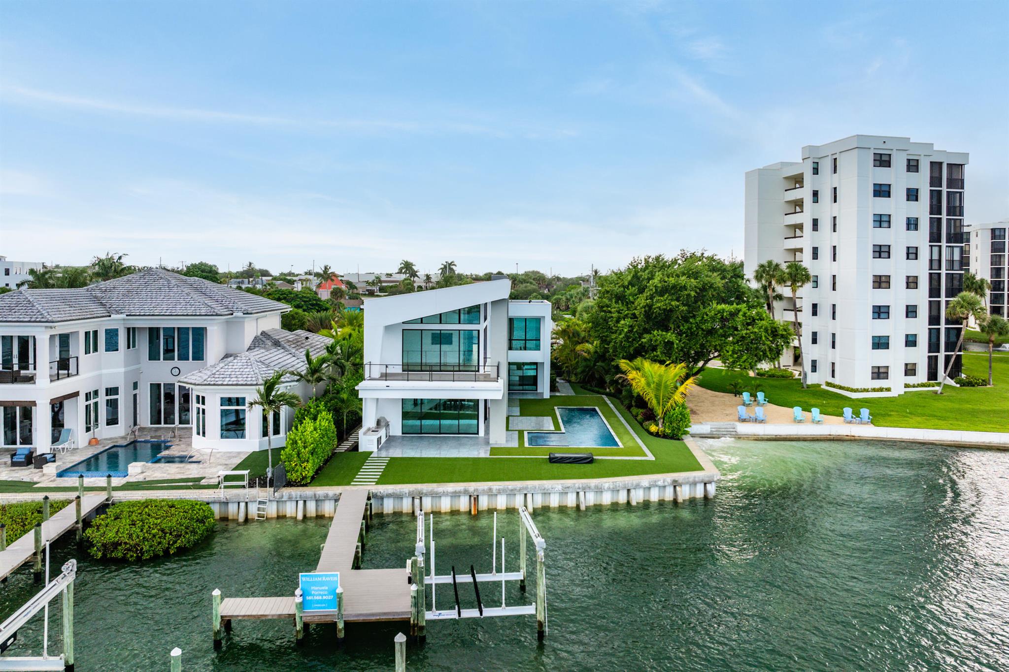 3445 Harbor Rd Jupiter, FL 33469