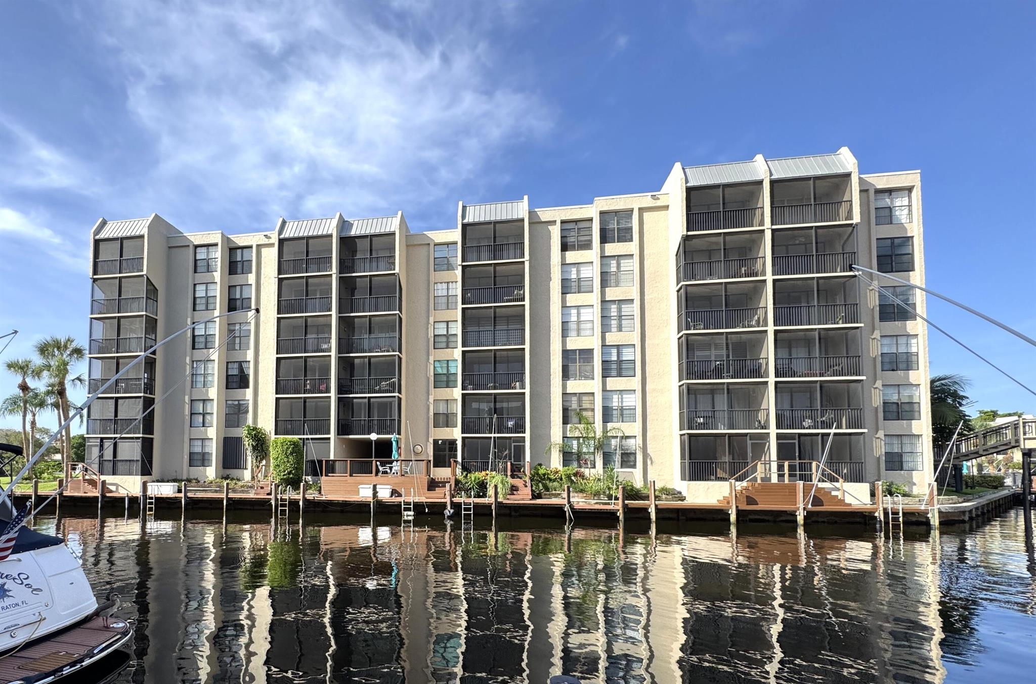 12 Royal Palm Way #2040
