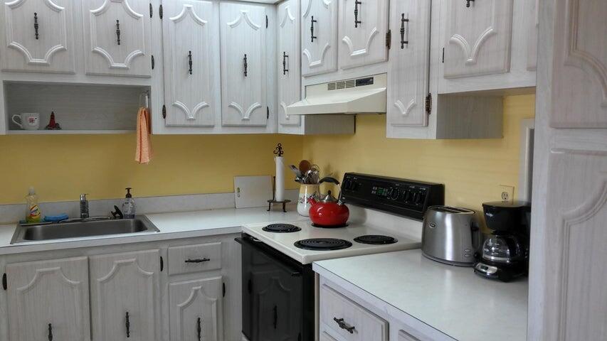 717 S Us Hwy 1 #204 Jupiter, FL 33477