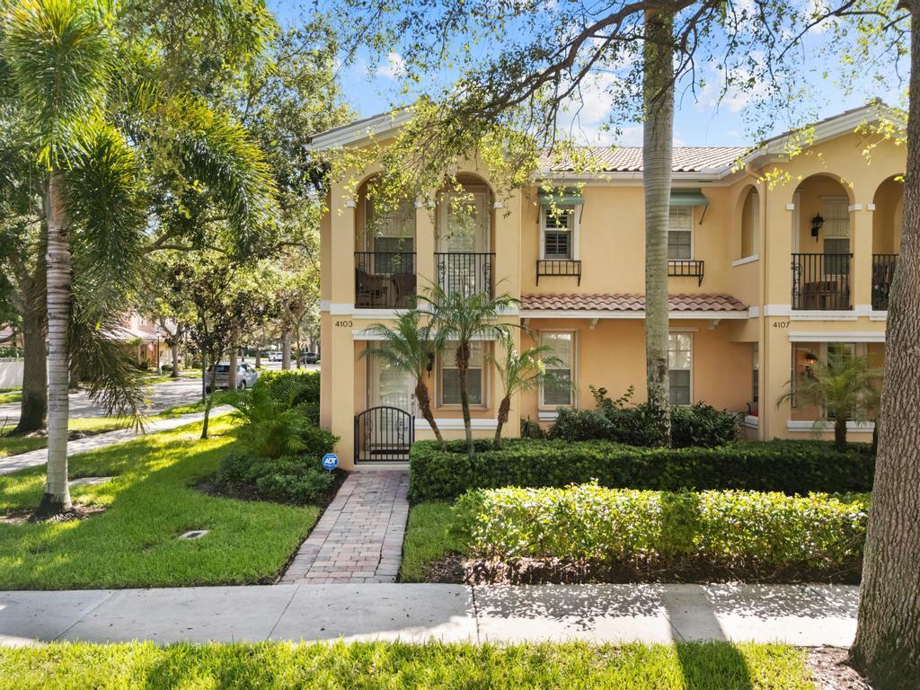 4103 Community Dr