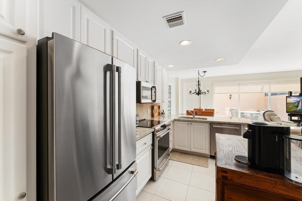 4103 Community Dr Jupiter, FL 33458