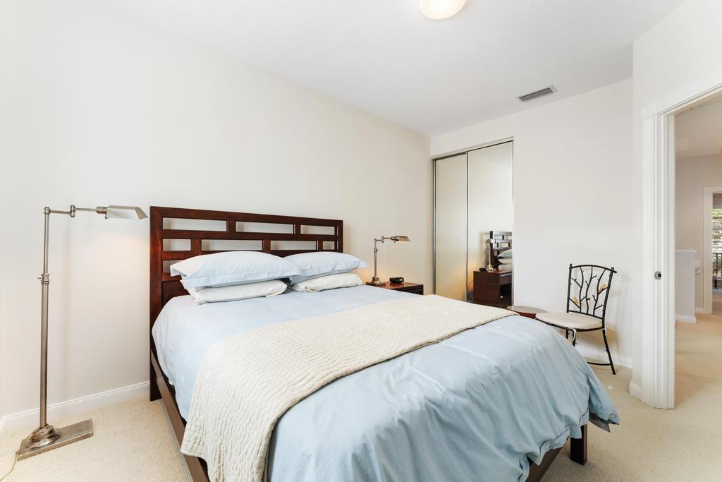 4103 Community Dr Jupiter, FL 33458