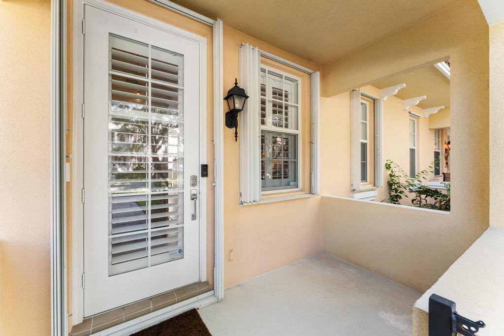 4103 Community Dr Jupiter, FL 33458