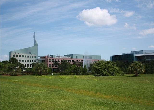 4103 Community Dr Jupiter, FL 33458