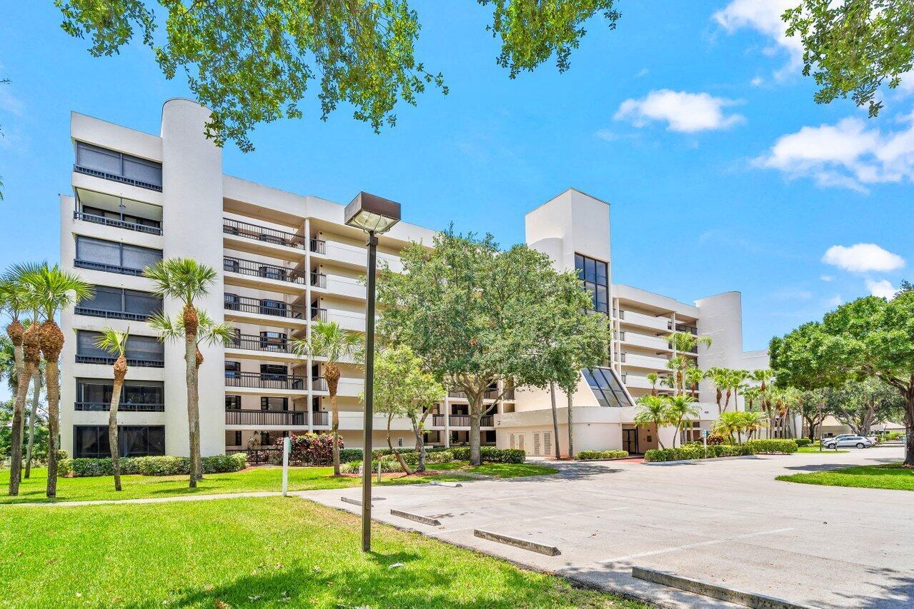 6320 Boca Del Mar Dr #302