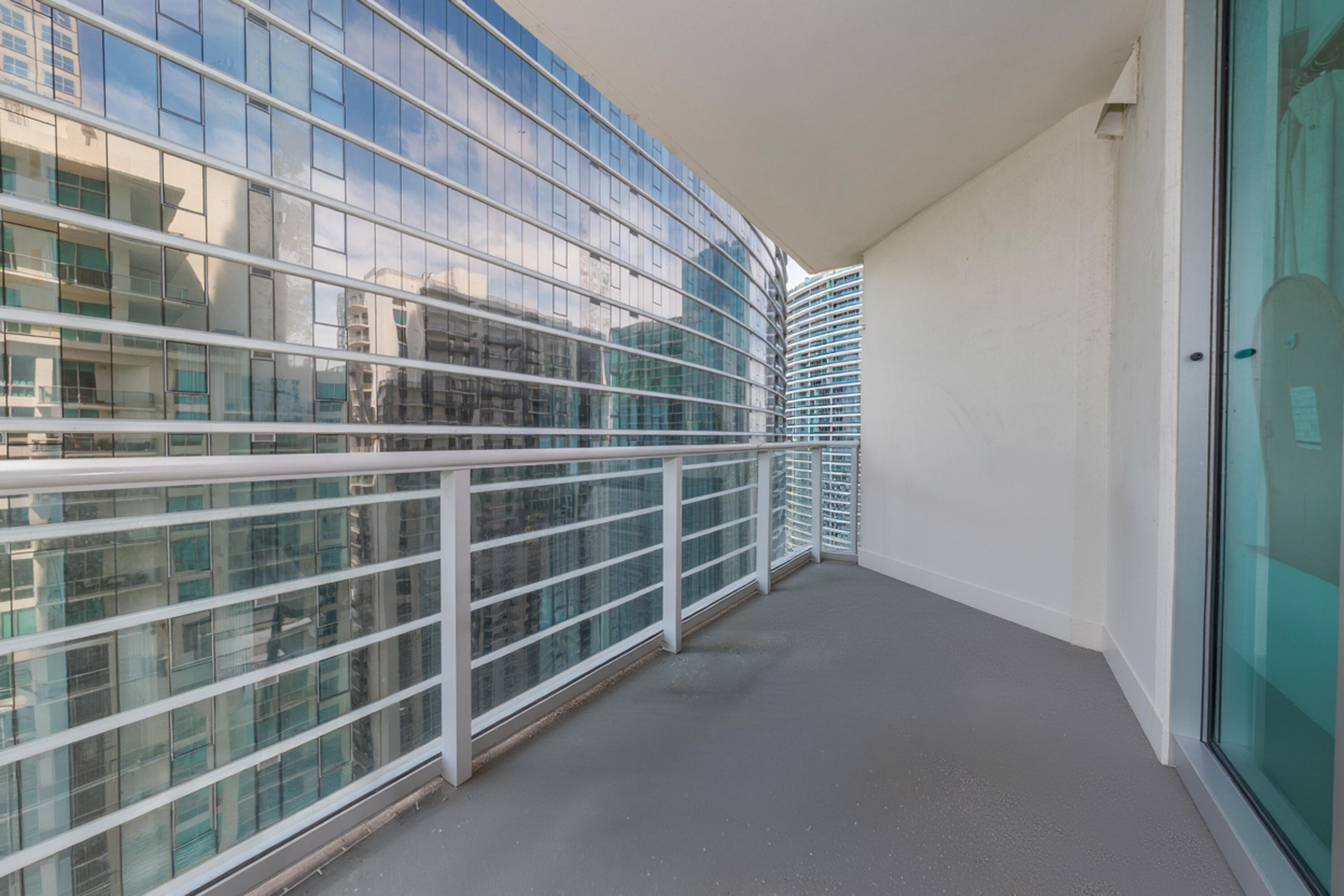 image Met 1 Condo13