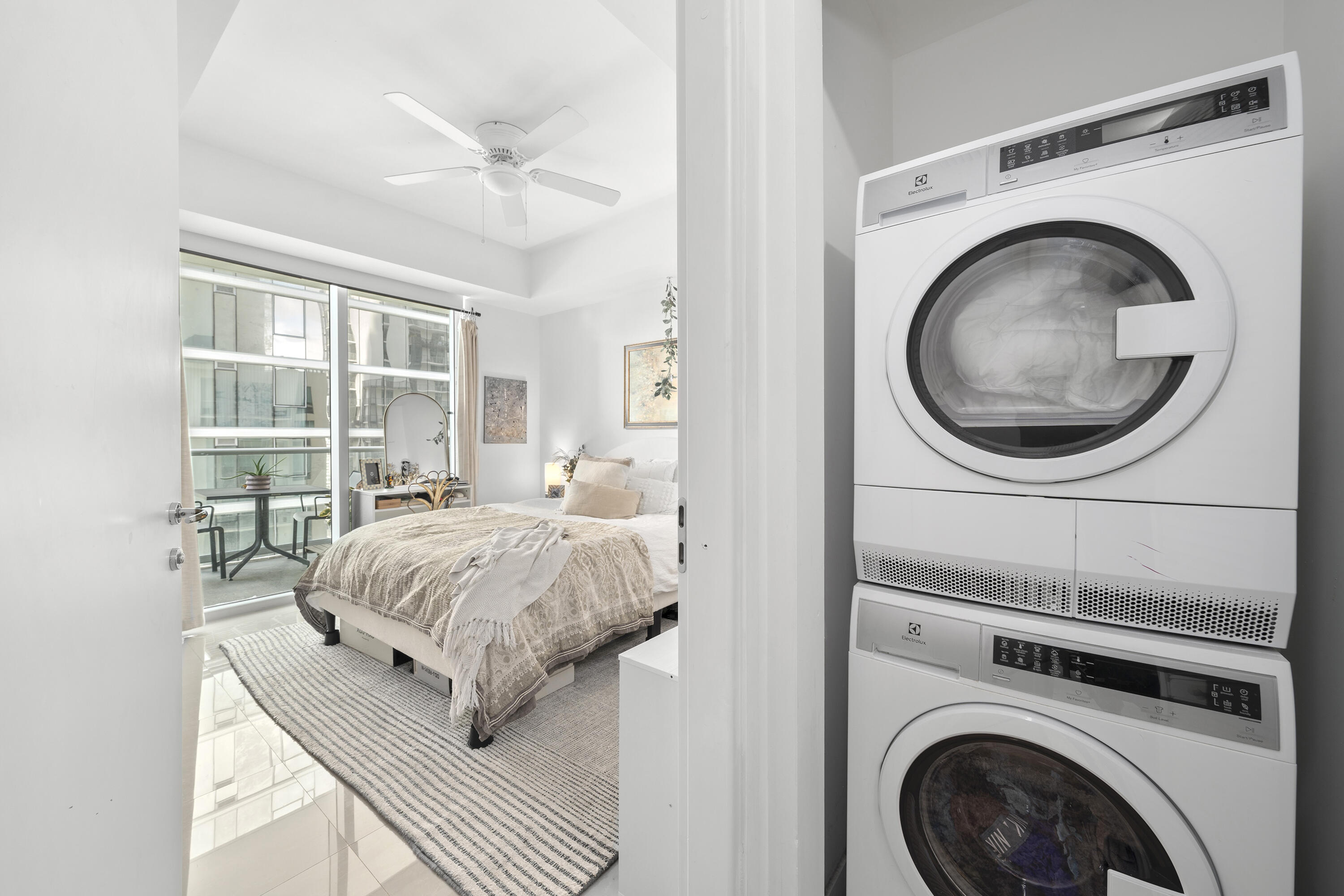 image Met 1 Condo24