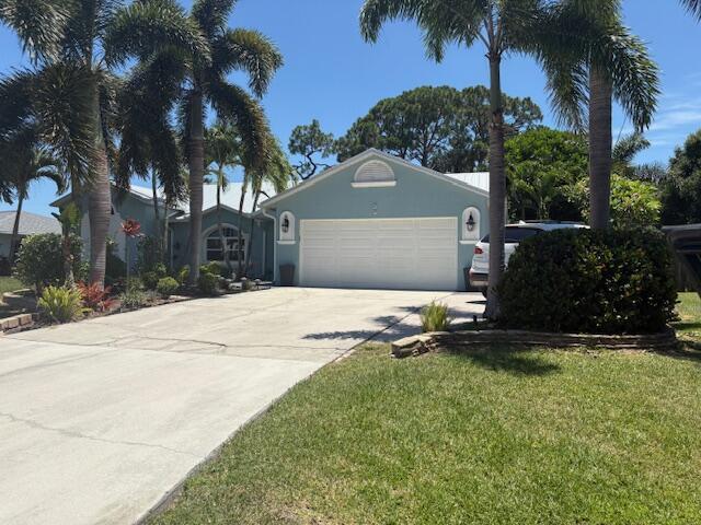 434 NW Concord Dr