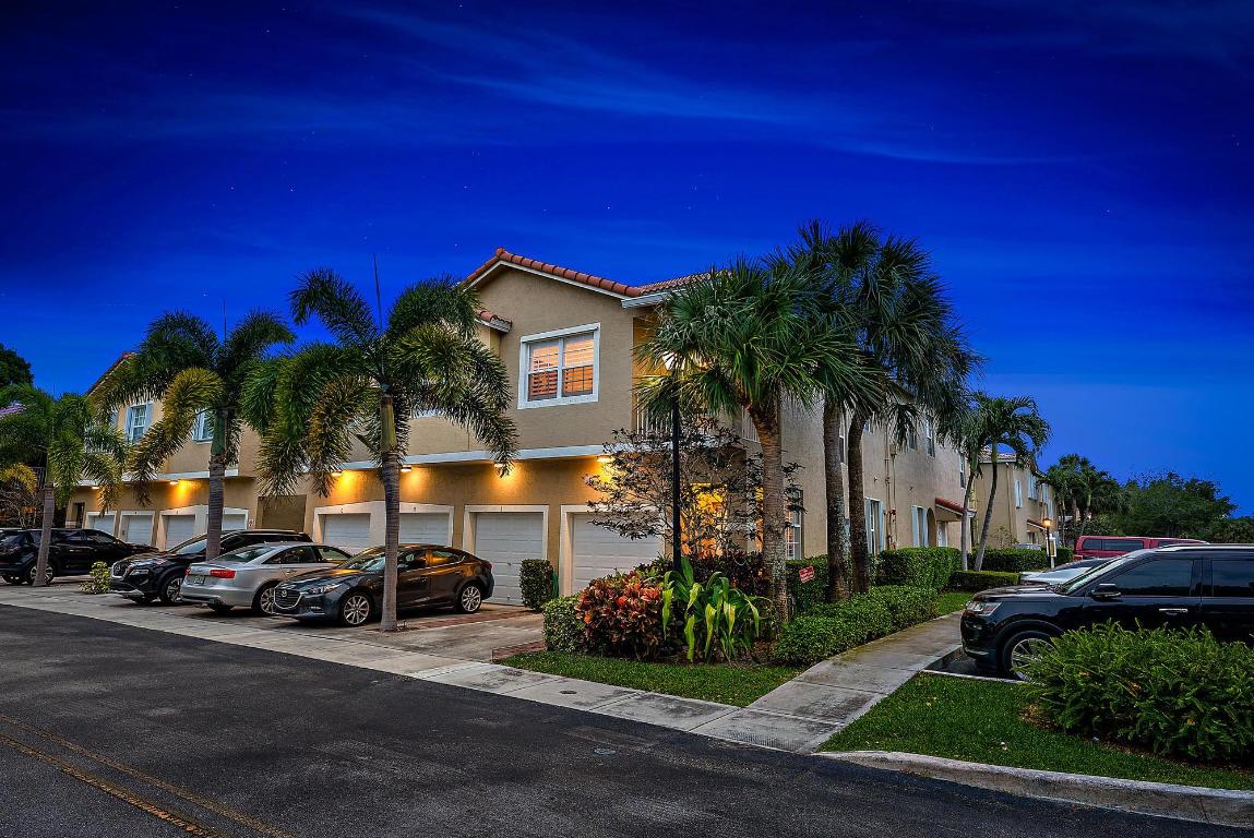 105 Lighthouse #J Tequesta, FL 33469
