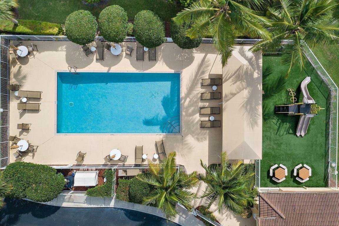 105 Lighthouse #J Tequesta, FL 33469