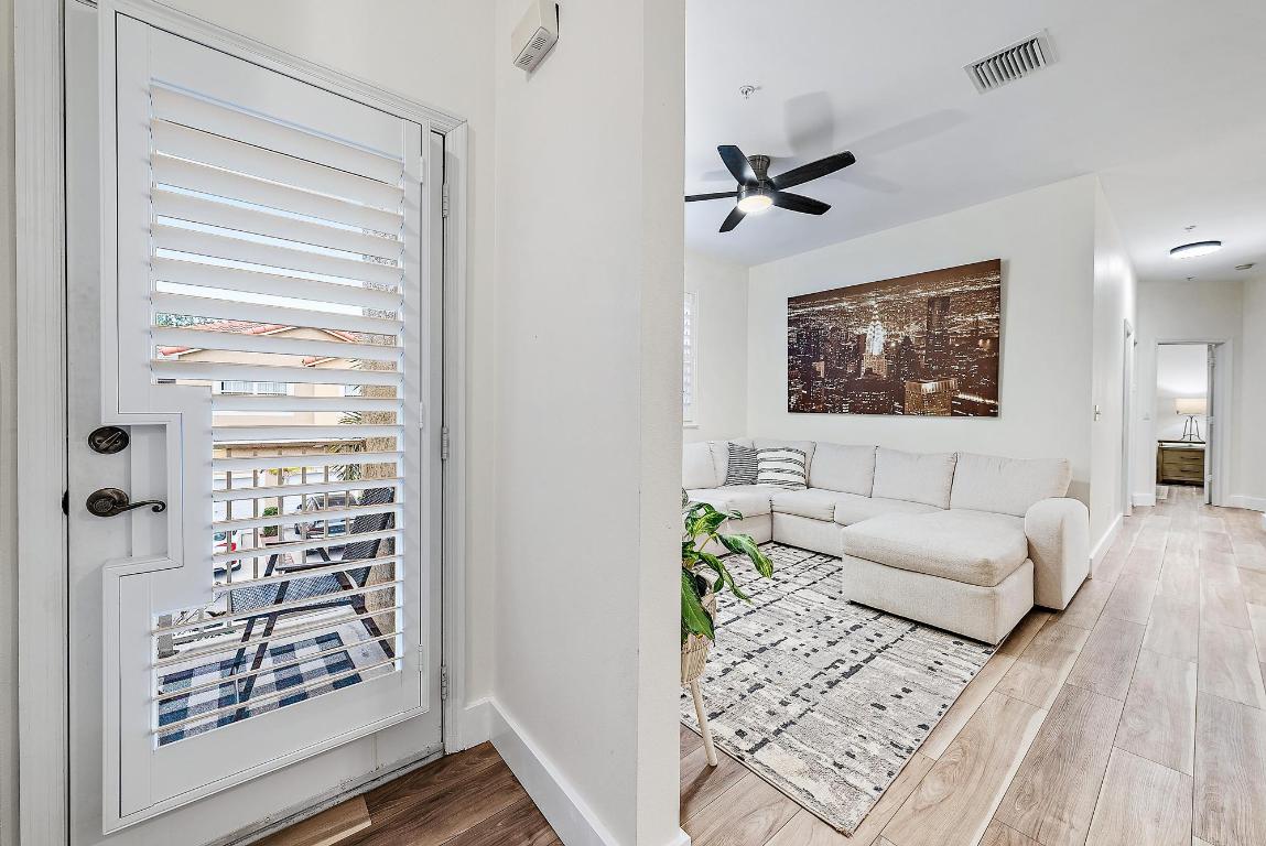 105 Lighthouse #J Tequesta, FL 33469