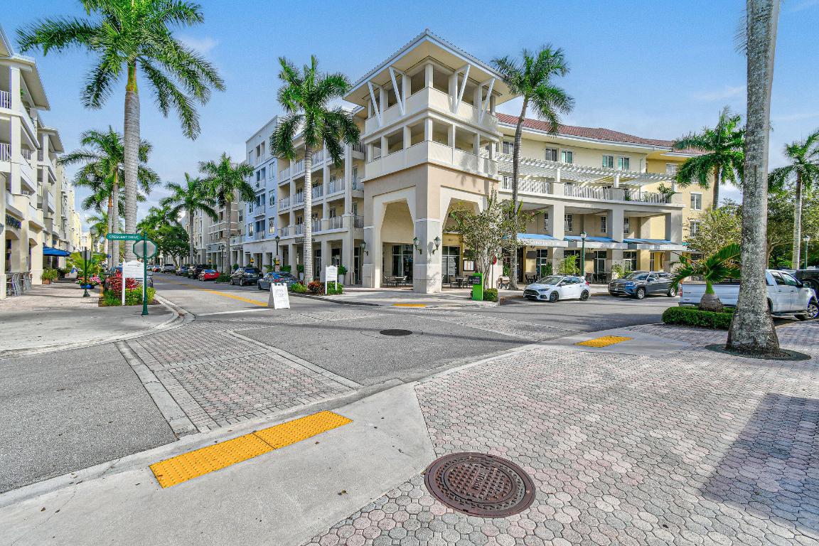 1200 Town Ctr #326 Jupiter, FL 33458