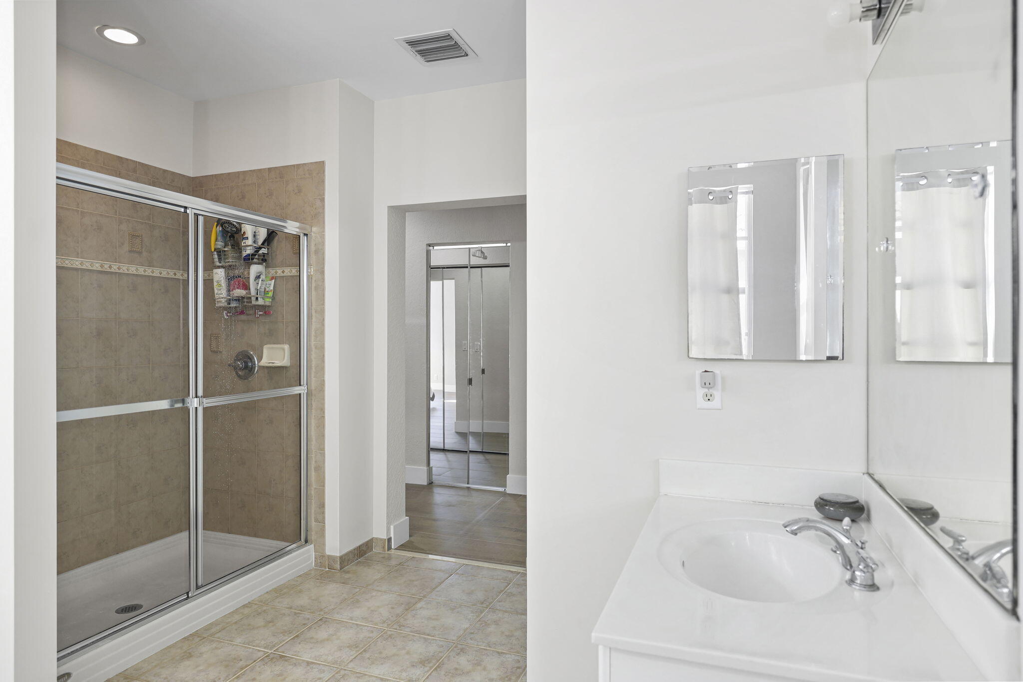 122 Via Castilla Jupiter, FL 33458