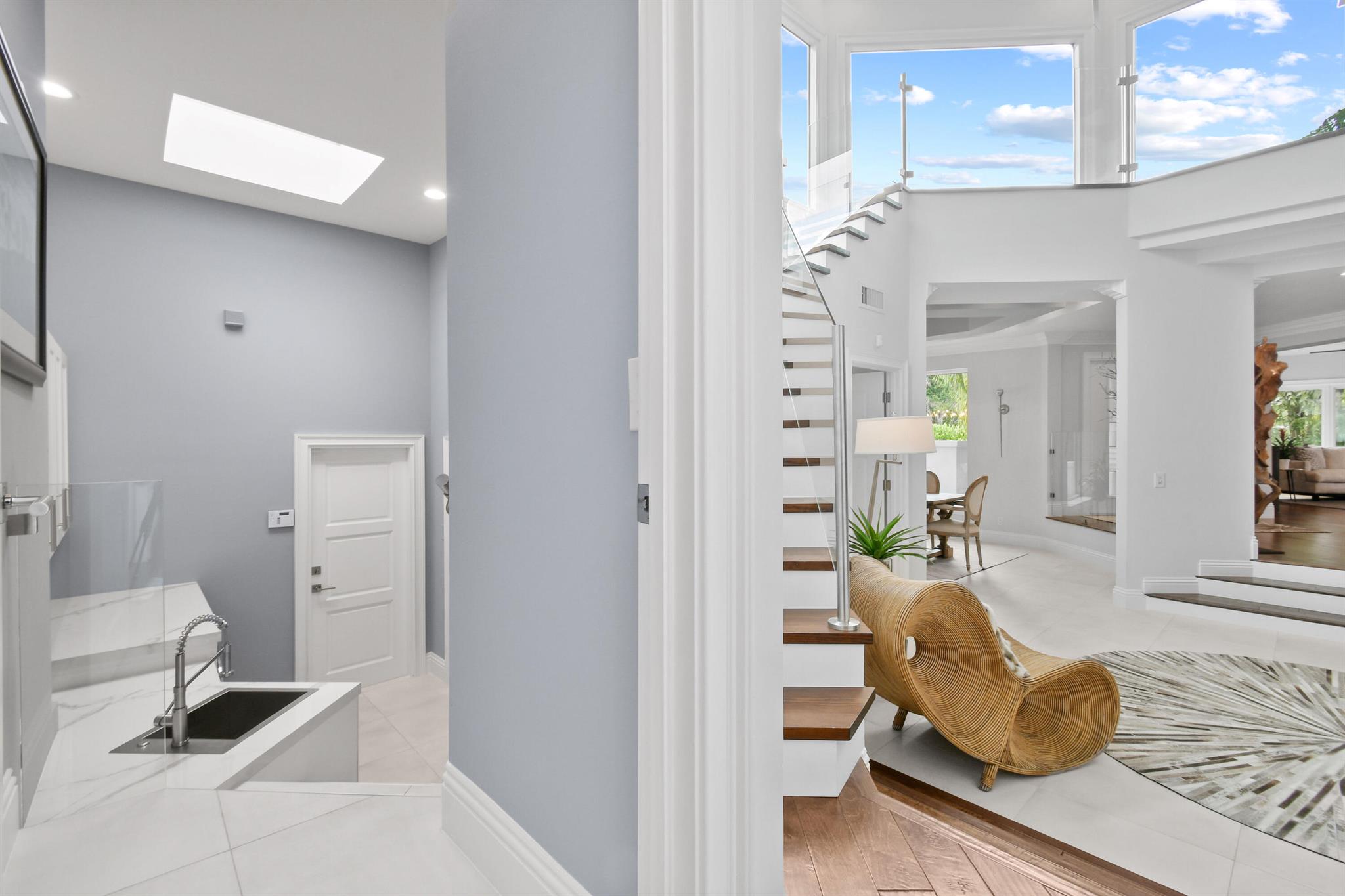 10561 SE Le Parc Jupiter, FL 33469