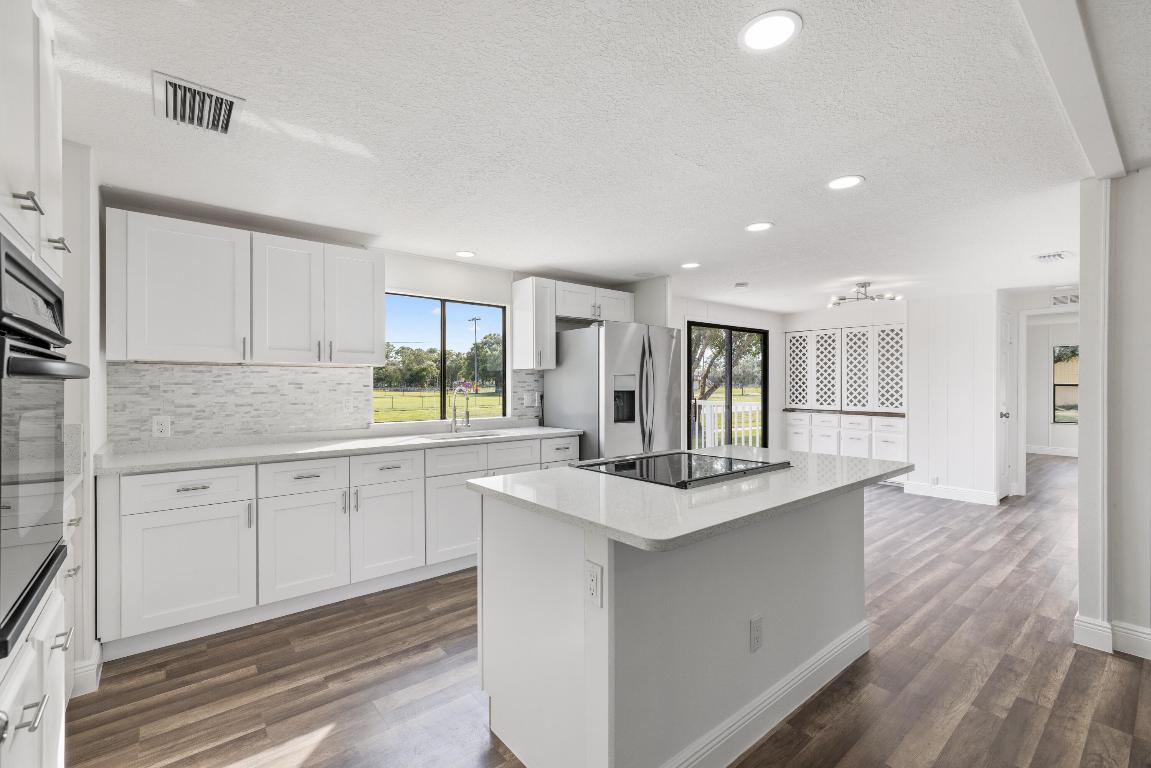 218 S Maple St Fellsmere, FL 32948