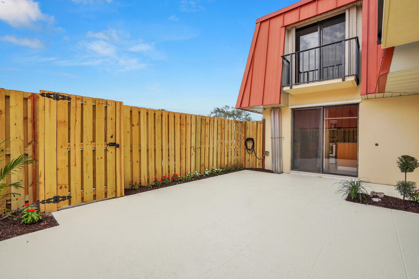 3313 Meridian Way #C Palm Beach Gardens, FL 33410