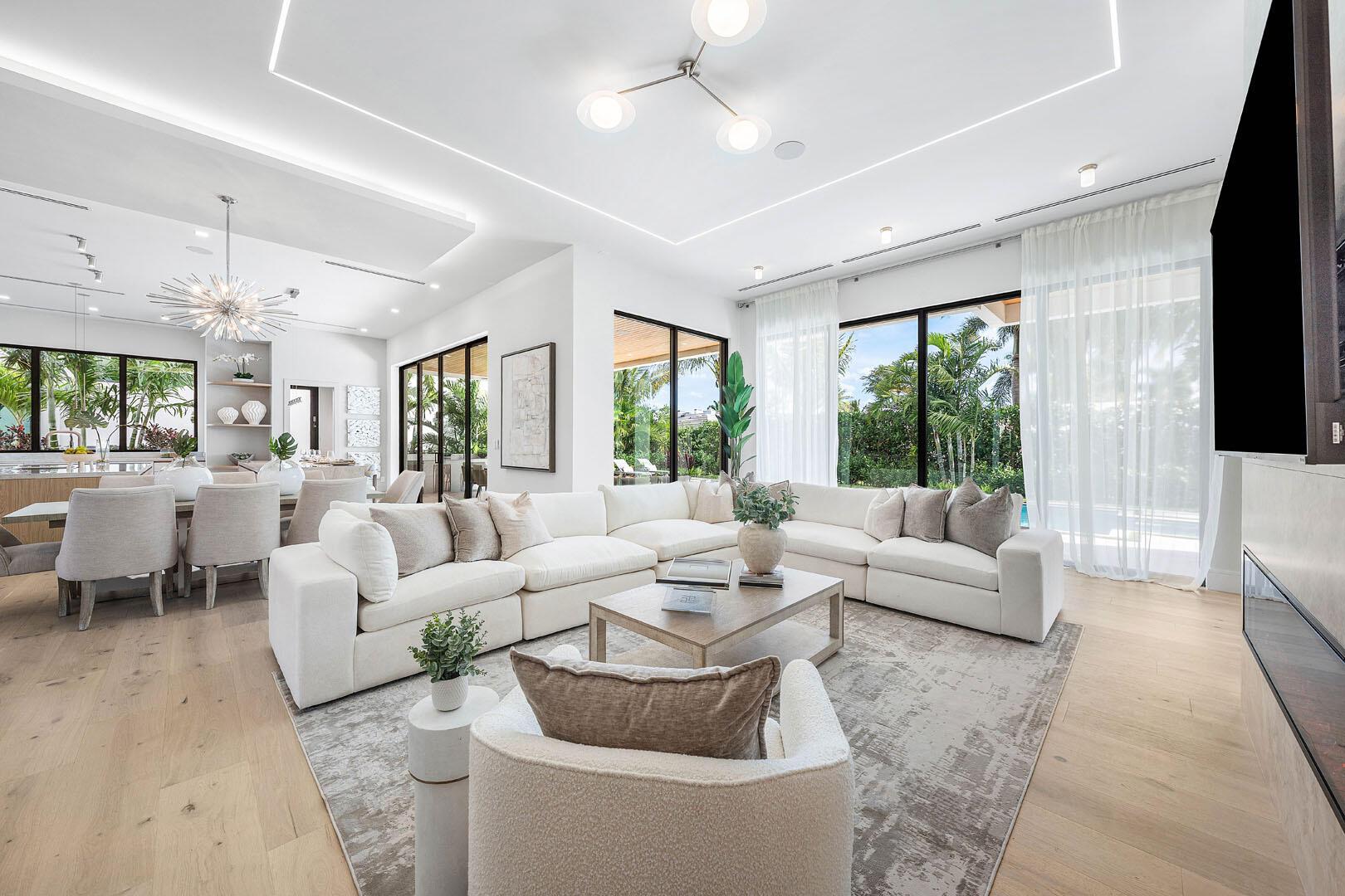 2240 Date Palm Rd Boca Raton, FL 33432