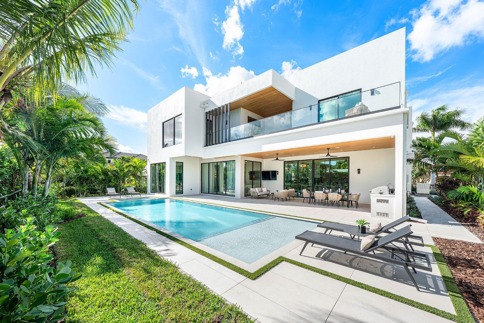 2240 Date Palm Rd Boca Raton, FL 33432