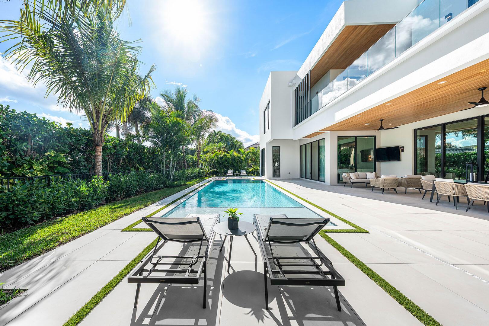 2240 Date Palm Rd Boca Raton, FL 33432