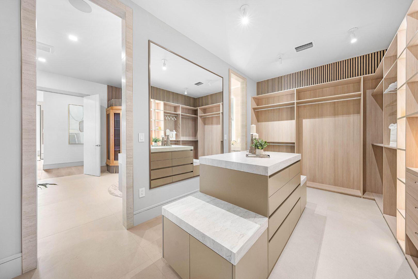 2240 Date Palm Rd Boca Raton, FL 33432