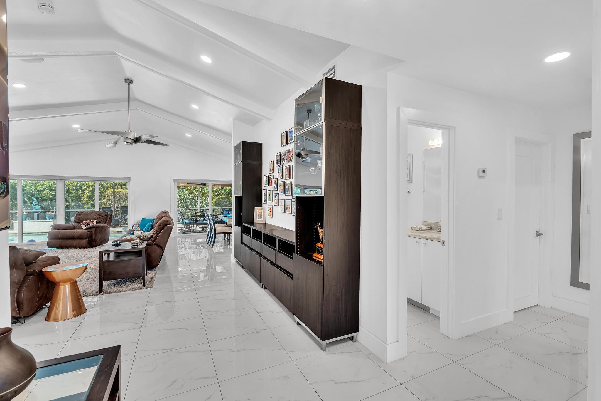 20104 Back Nine Dr Boca Raton, FL 33498