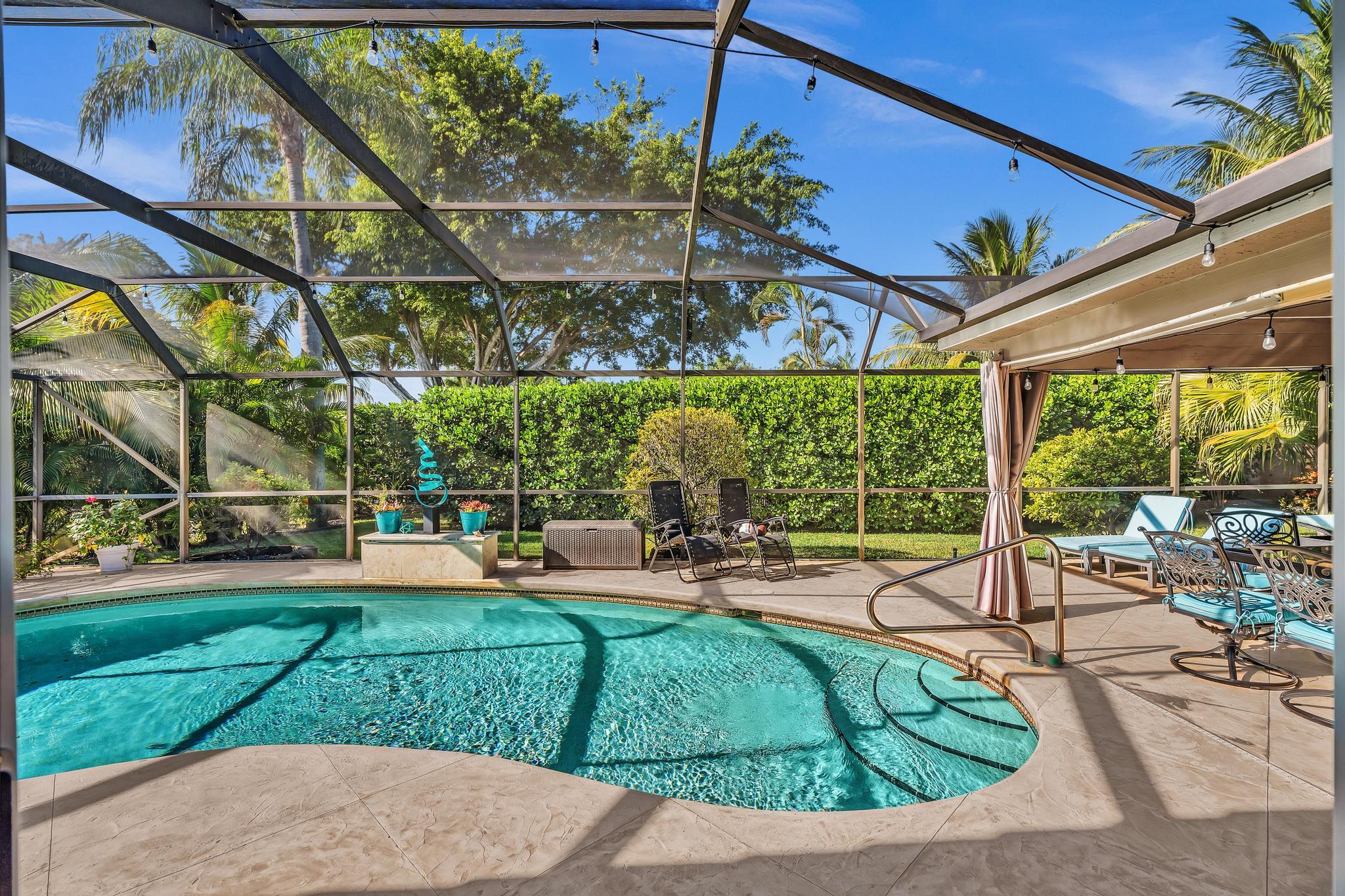 20104 Back Nine Dr Boca Raton, FL 33498