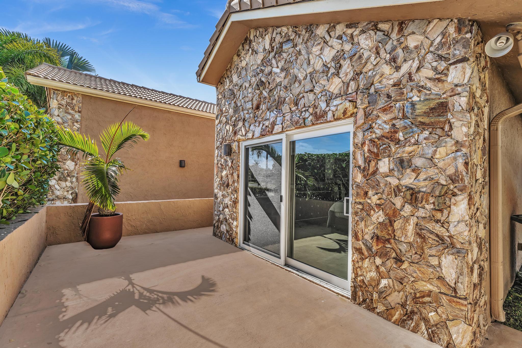 20104 Back Nine Dr Boca Raton, FL 33498