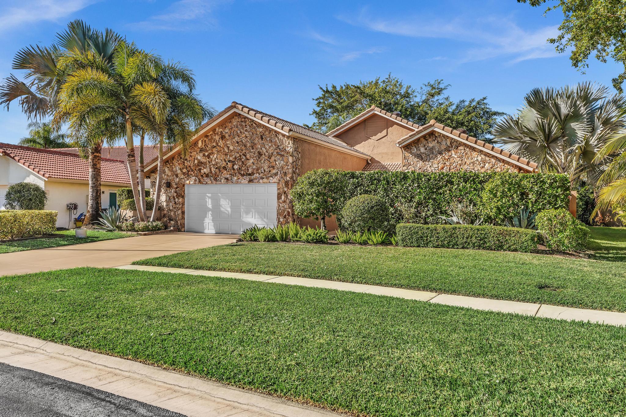 20104 Back Nine Dr Boca Raton, FL 33498