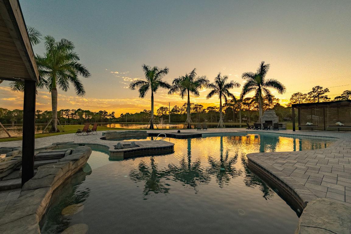 4236 Hield Rd Palm Bay, FL 32907