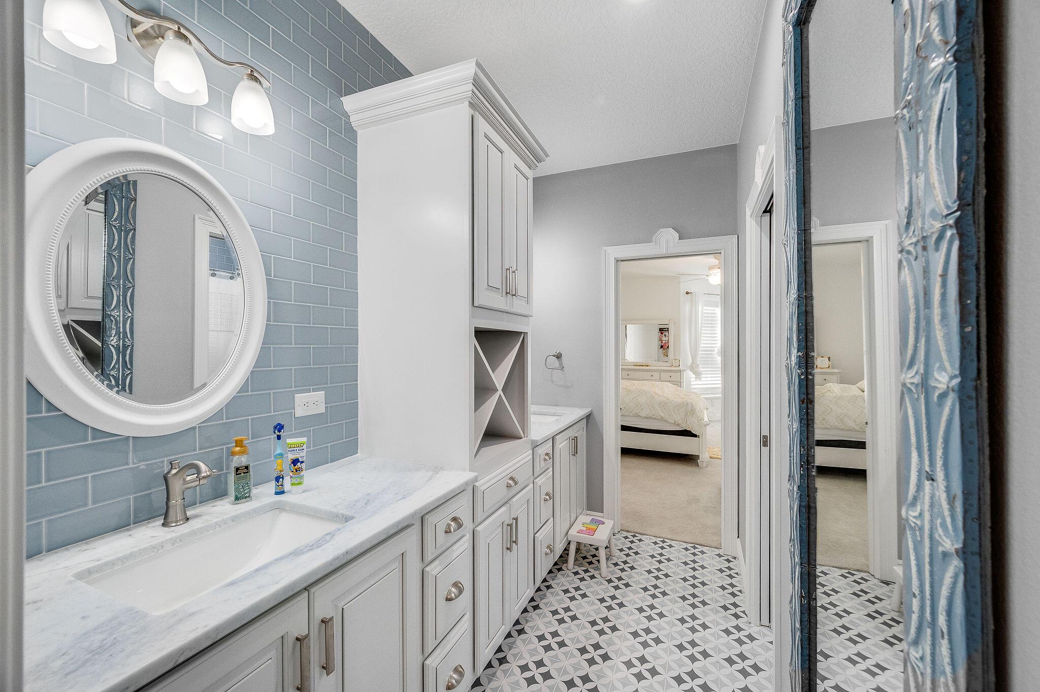 4236 Hield Rd Palm Bay, FL 32907