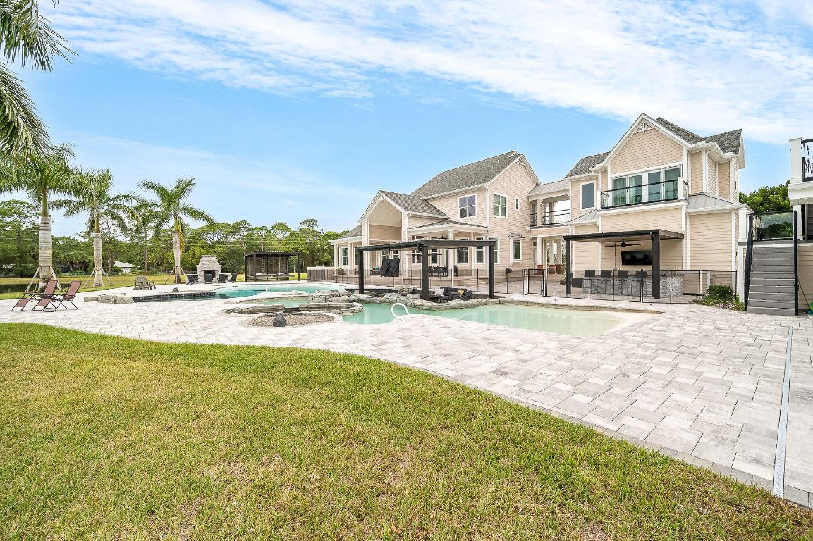 4236 Hield Rd Palm Bay, FL 32907