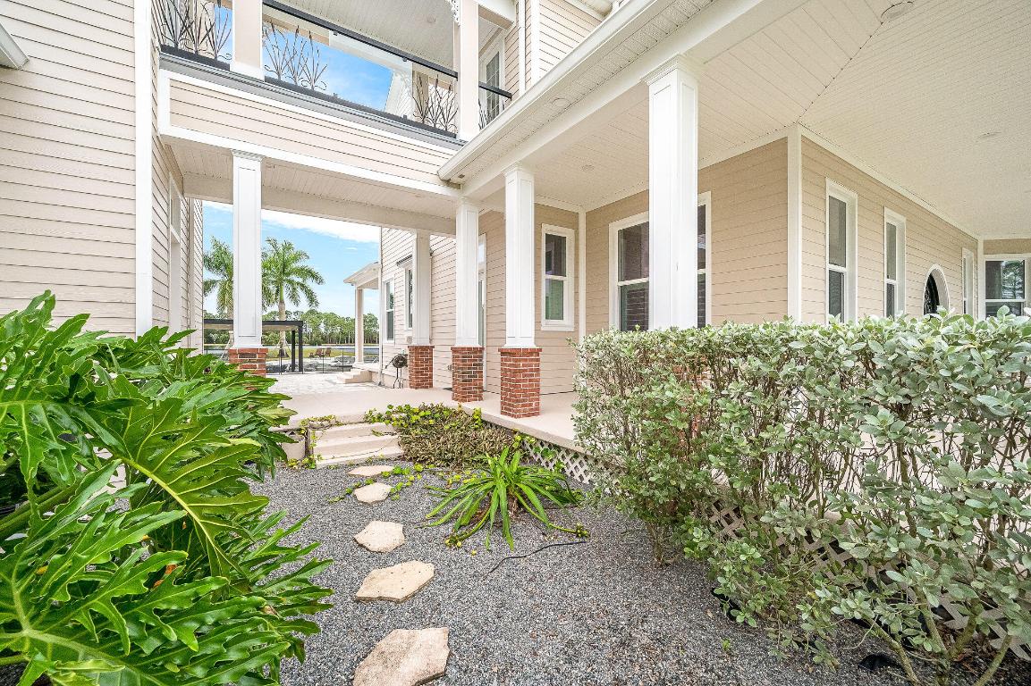 4236 Hield Rd Palm Bay, FL 32907