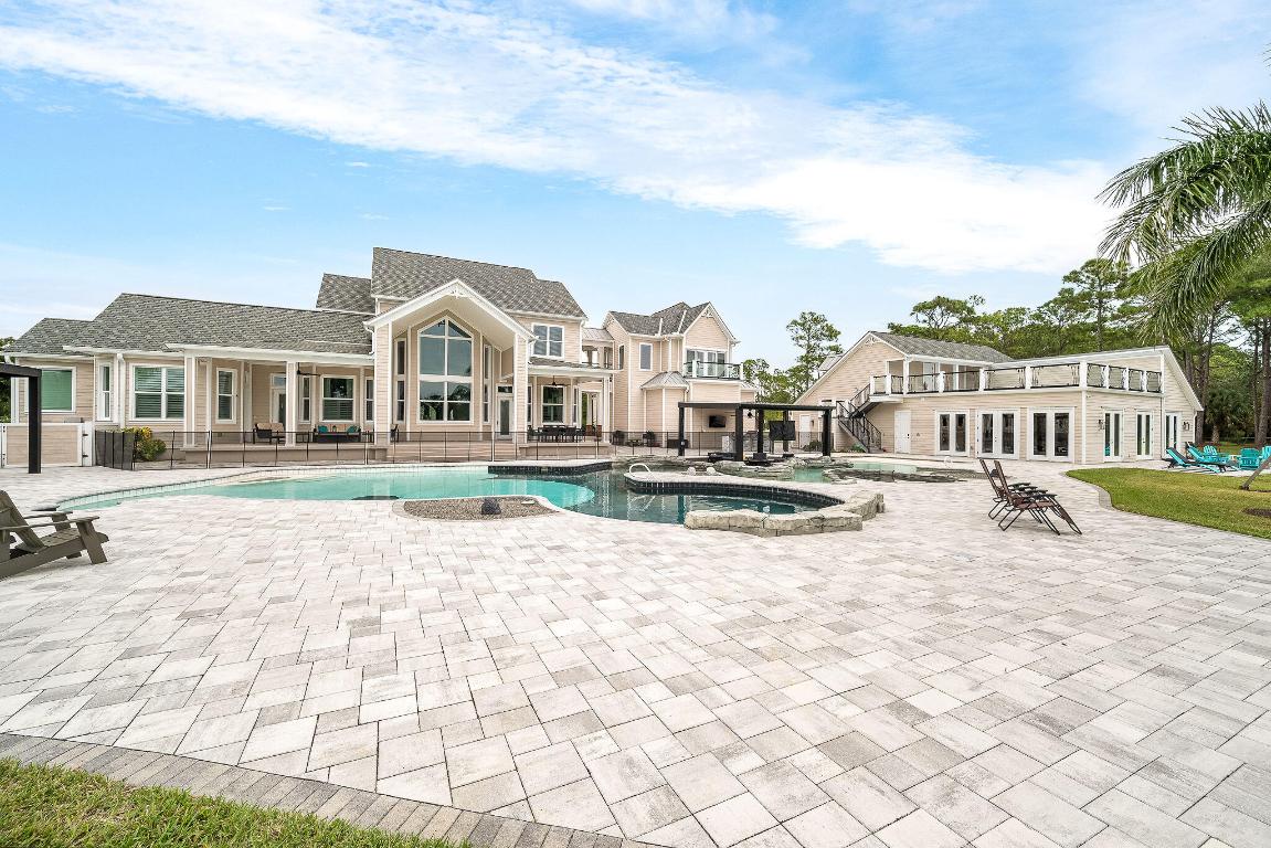 4236 Hield Rd Palm Bay, FL 32907