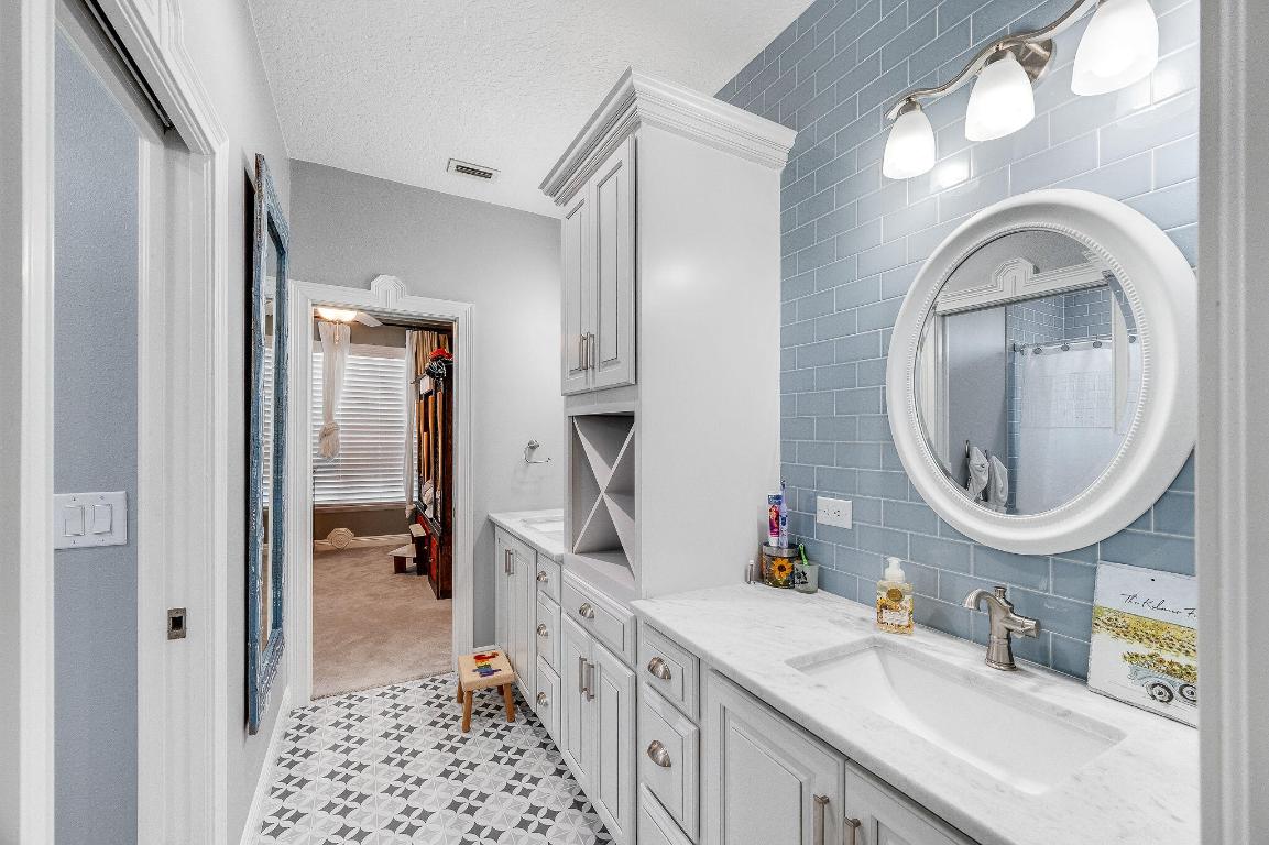 4236 Hield Rd Palm Bay, FL 32907